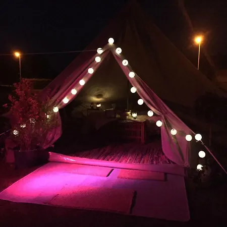 Camping West Luxury tent
